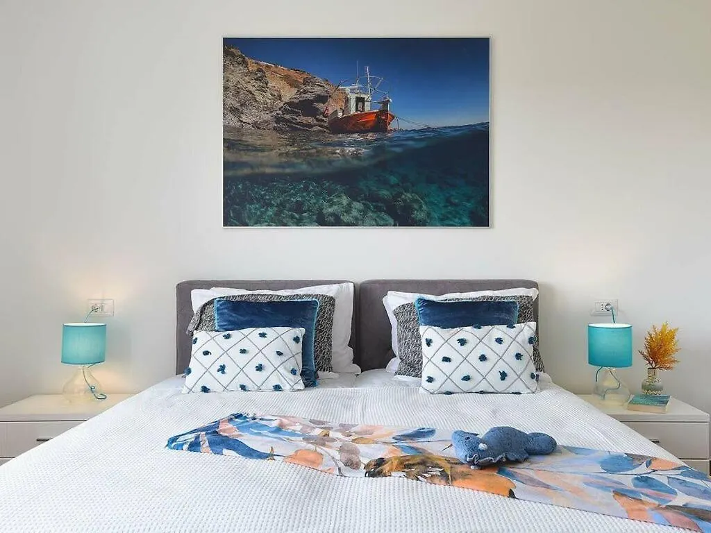 Villa Tika Comfortable Holiday Residence Pula Croatia