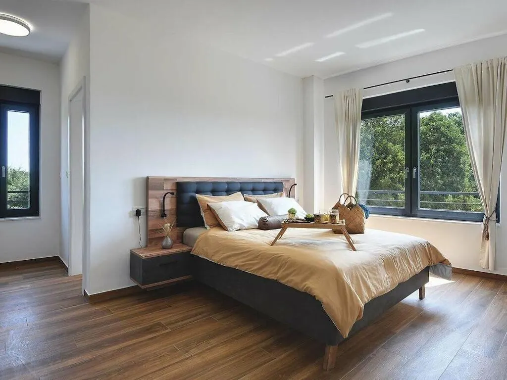 Villa Tika Comfortable Holiday Residence Pula 0*,