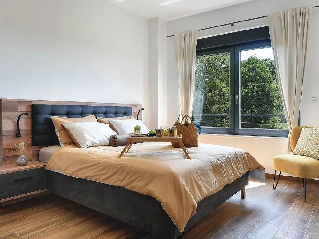 Villa Tika Comfortable Holiday Residence Pula