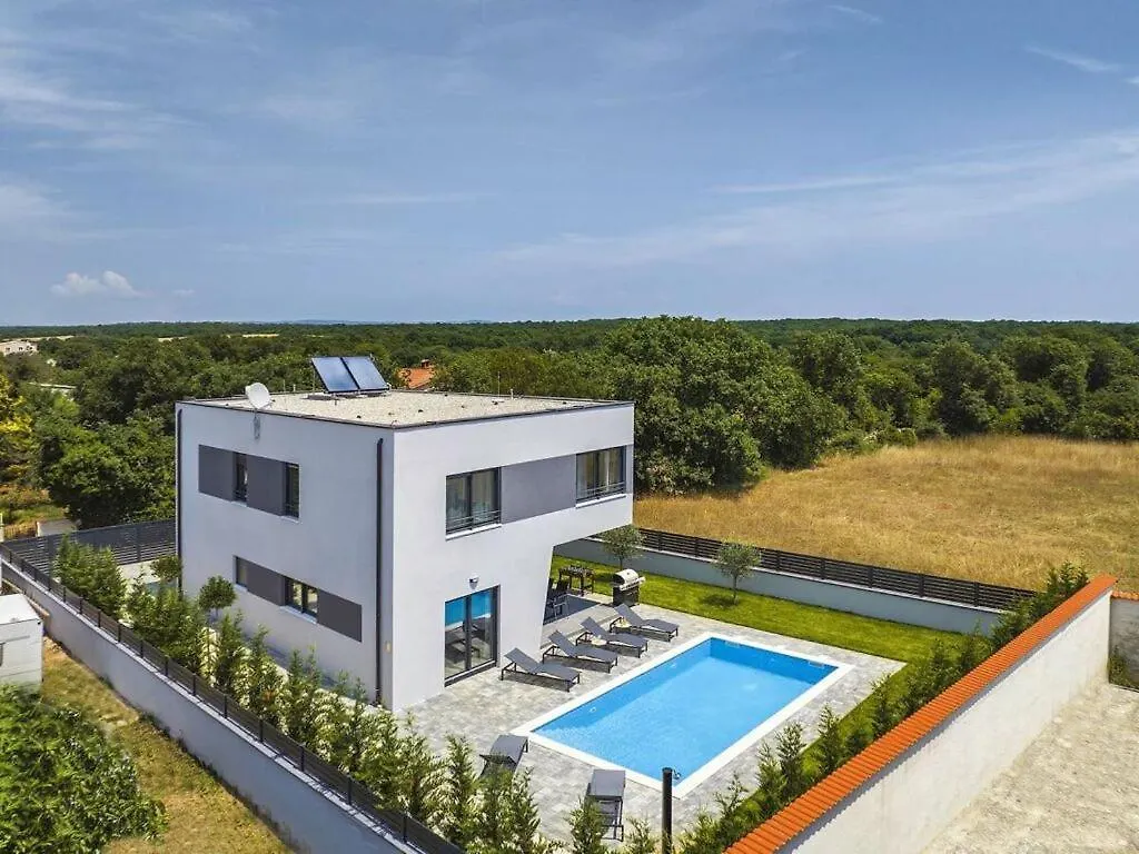 Villa Tika Comfortable Holiday Residence Pula